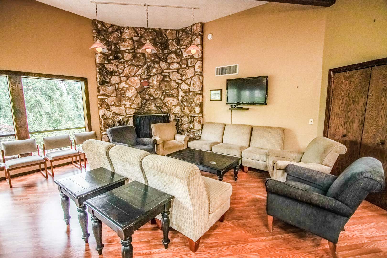 A spacious living room at VRI's Kala Point Village in Port Townsend, Washington.